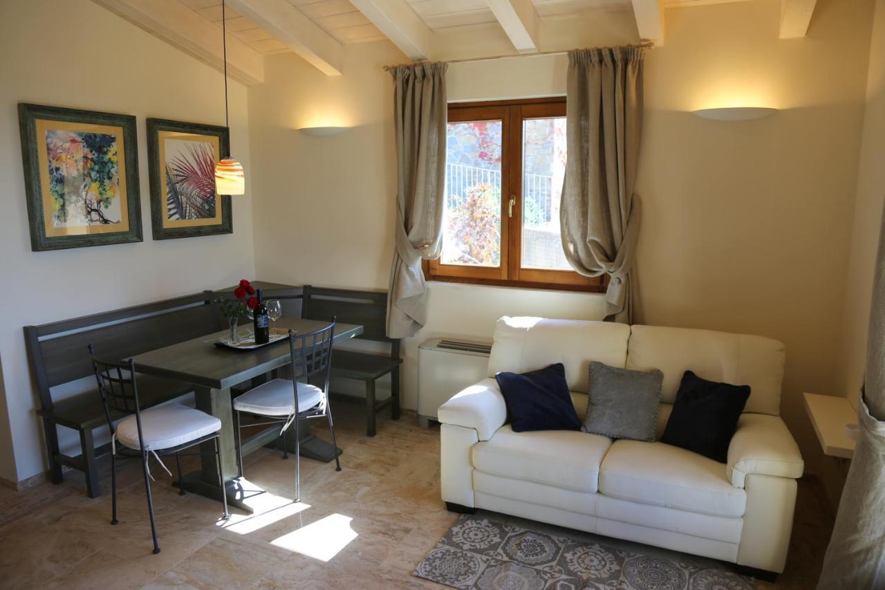 Casa Vacanze Squarcialupi Кастелліна-ін-К'янті Екстер'єр фото