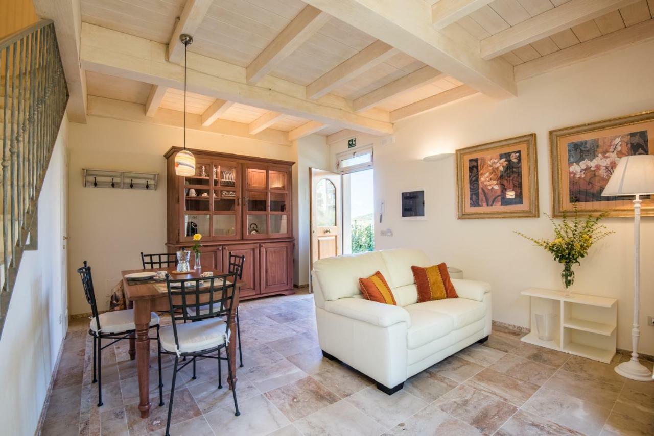 Casa Vacanze Squarcialupi Кастелліна-ін-К'янті Екстер'єр фото